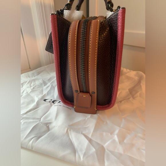Coach Rogue 20 in Colorblock - Picture 10 of 12